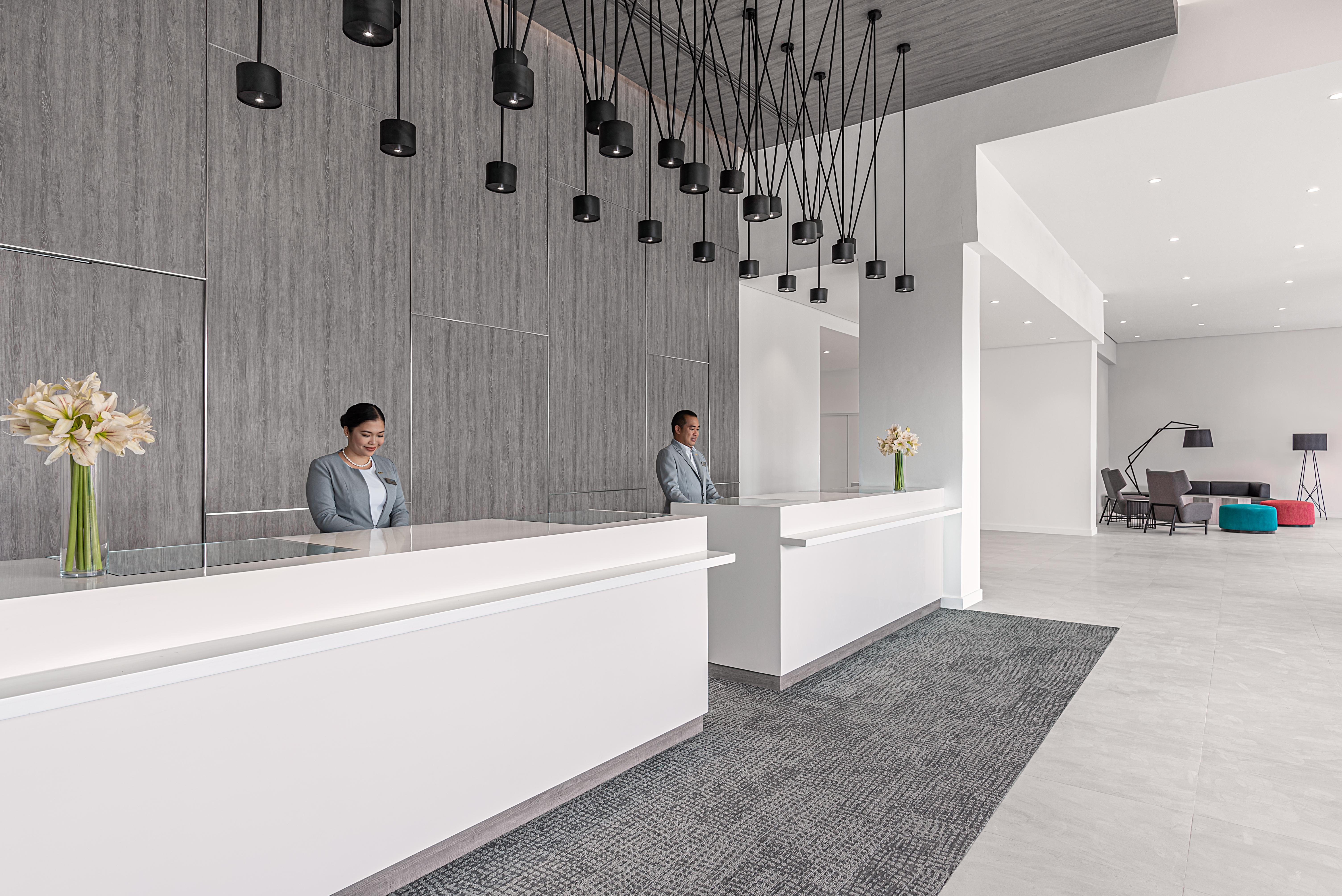 Park Inn By Radisson Баколод Экстерьер фото